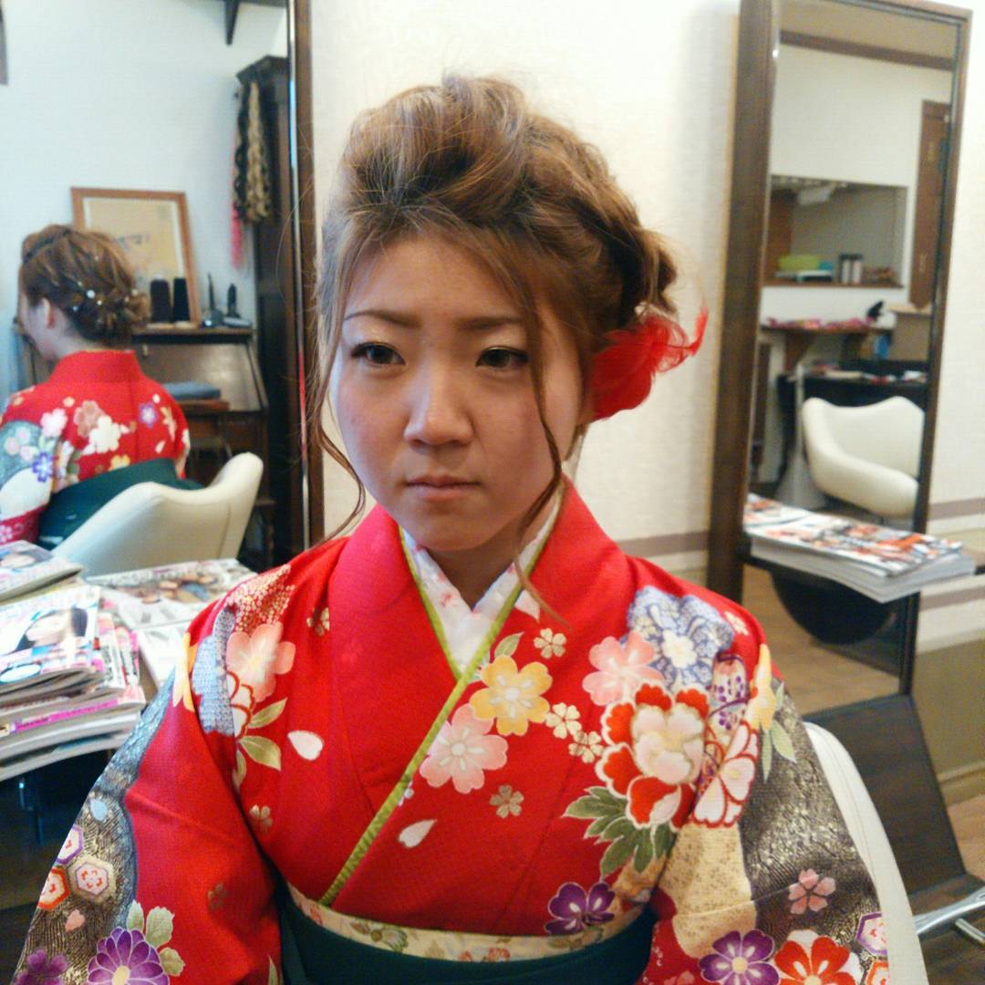 ルーズな編み込み・袴の着付け style-53